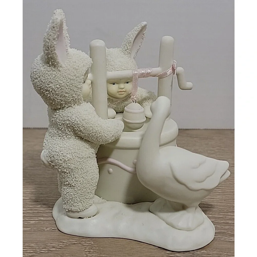 Dept 56 Snowbunnies Wishing You A Happy‎ Easter Wishing Well 1995